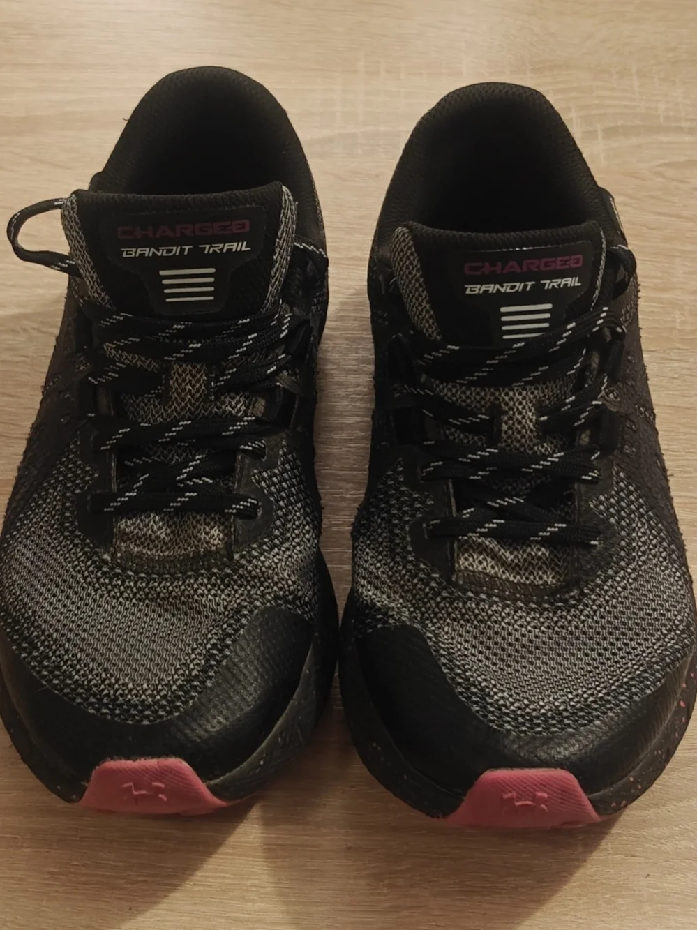 Under Armour Charged Bandit Trail GTX Gore-Tex Black Women’s Size 7 EU 38 Trail
